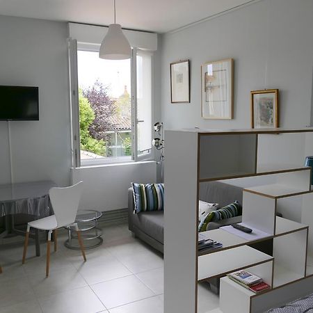 Studio Proche Gare St Jean Apartment Bordeaux Ngoại thất bức ảnh