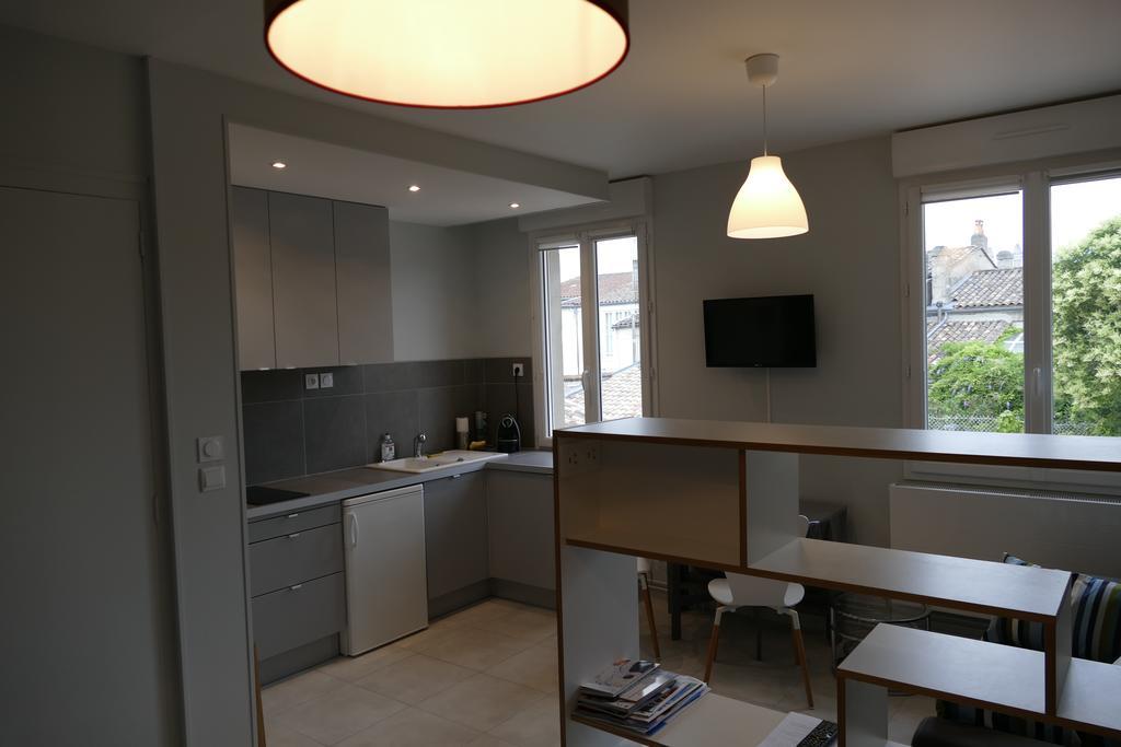 Studio Proche Gare St Jean Apartment Bordeaux Ngoại thất bức ảnh